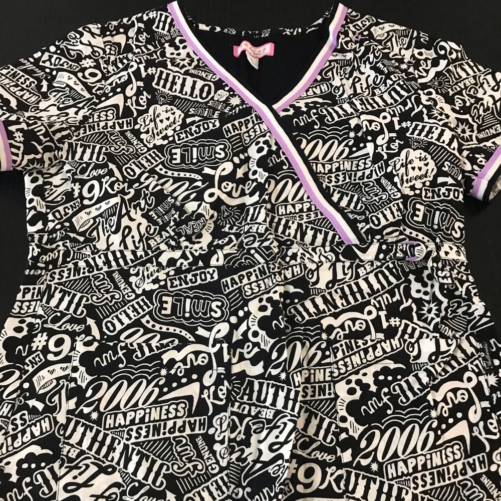 Used Koi Scrub Top Large
